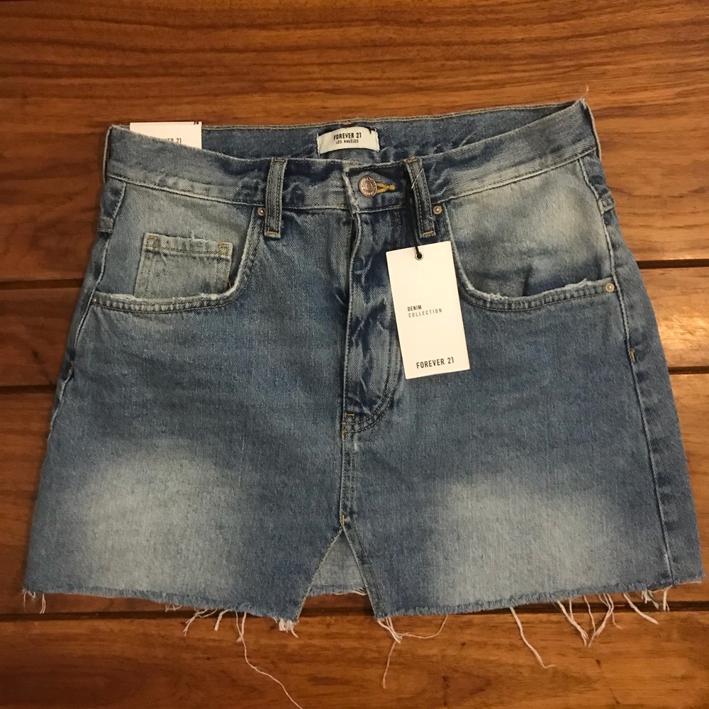 Forever21 denim skirt